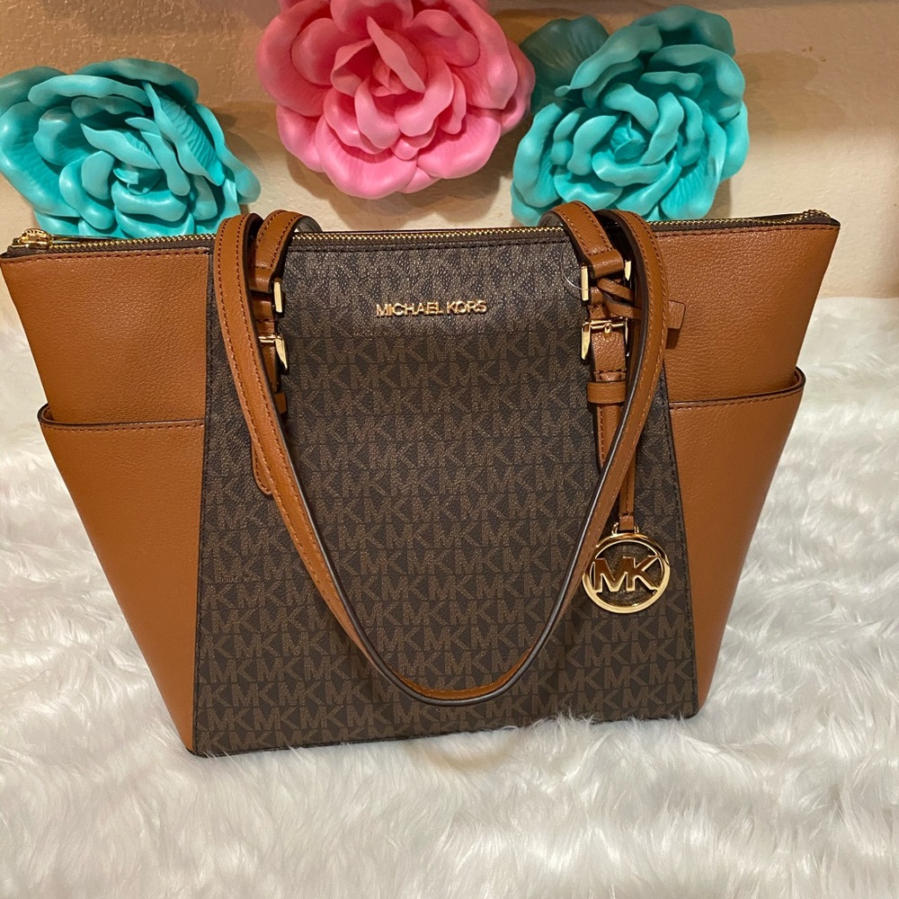 Michael Kors Tote